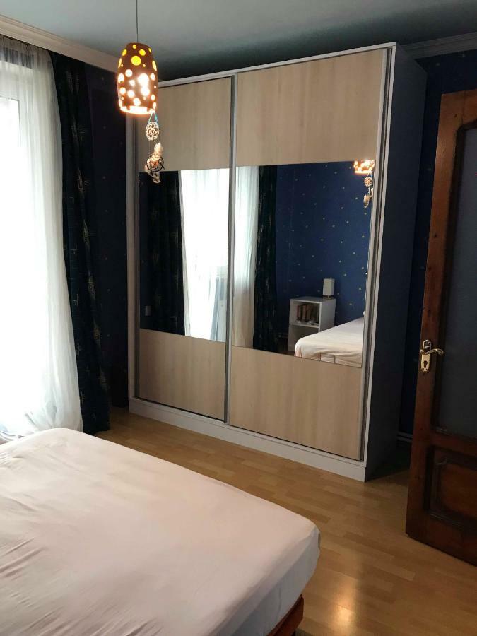Maxim Mini Hotel Batumi Exterior foto